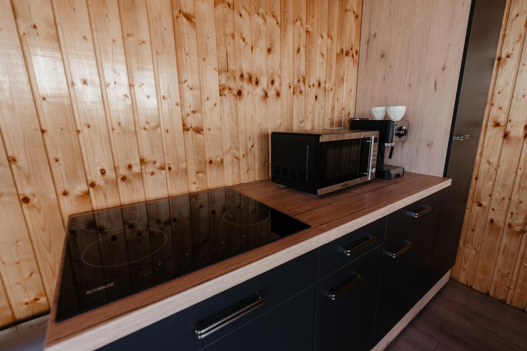 Cavo Village- Cabins Rental Baile 1 Mai Rontau Eksteriør bilde